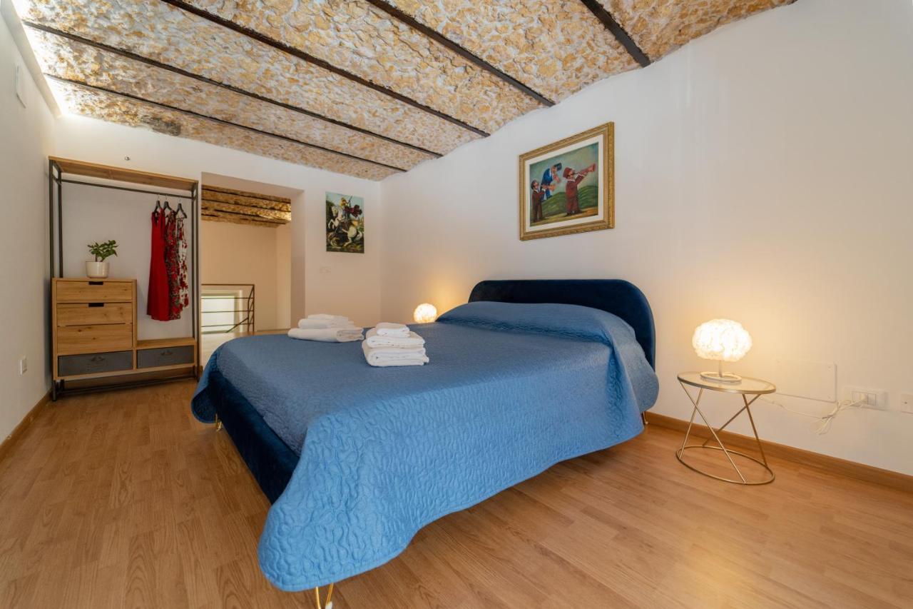 סירקוזה Antico Mercato Di Ortigia Lovely Apartment מראה חיצוני תמונה