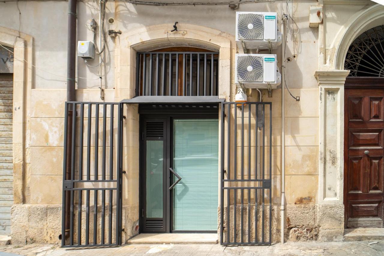 סירקוזה Antico Mercato Di Ortigia Lovely Apartment מראה חיצוני תמונה